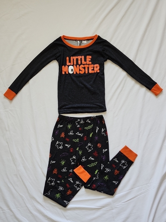 Jaclyn Intimates Other - NWT Jaclyn Intimates Kids Little Monster Halloween Pajama Set Size S
